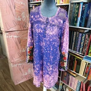 Aratta Blue and Pink Under The Moonlight Artistic Tunic